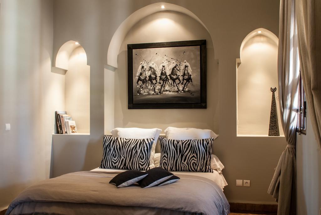 Hotel Le Cazar El Ain Zewnętrze zdjęcie