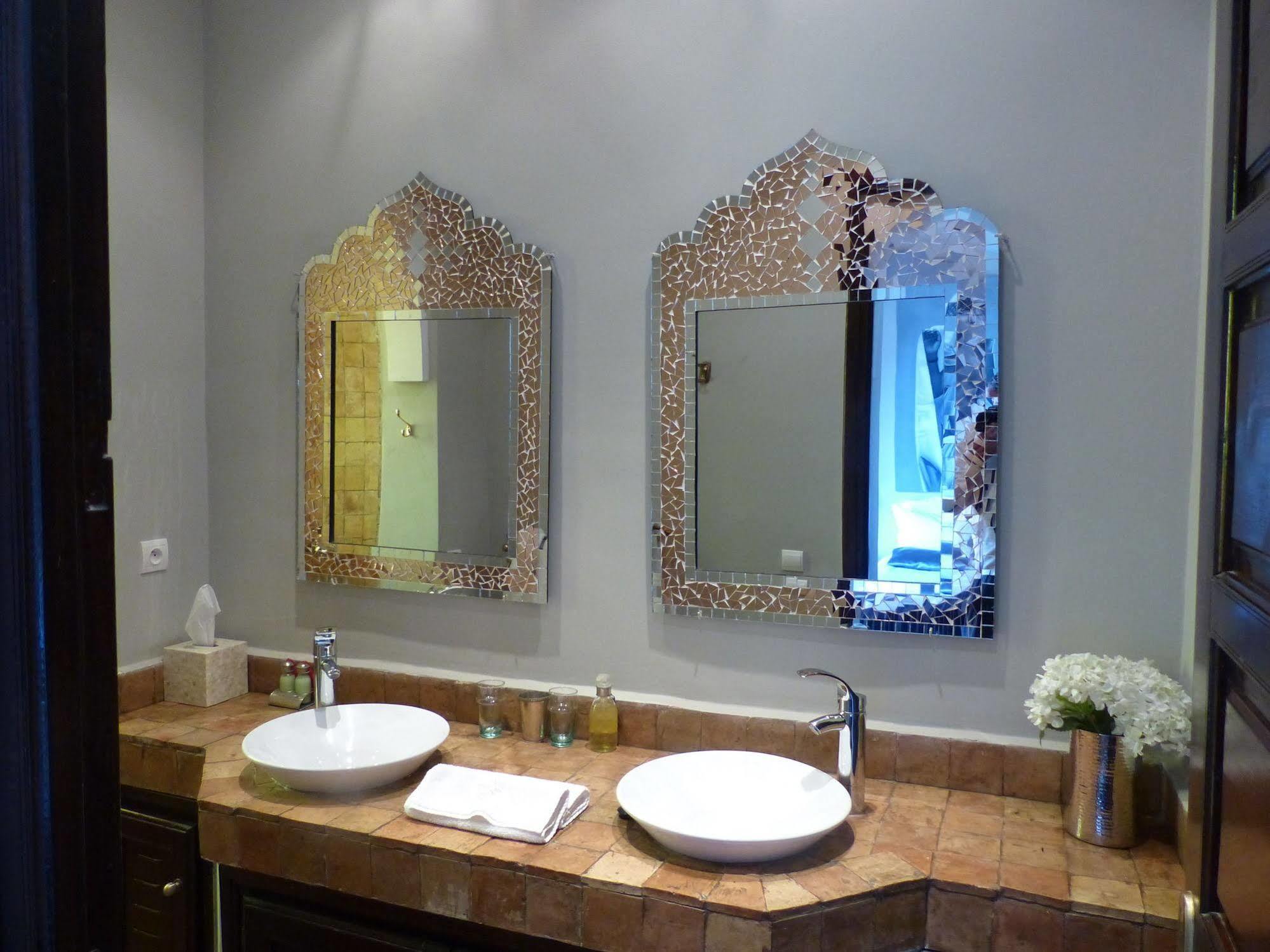 Hotel Le Cazar El Ain Zewnętrze zdjęcie