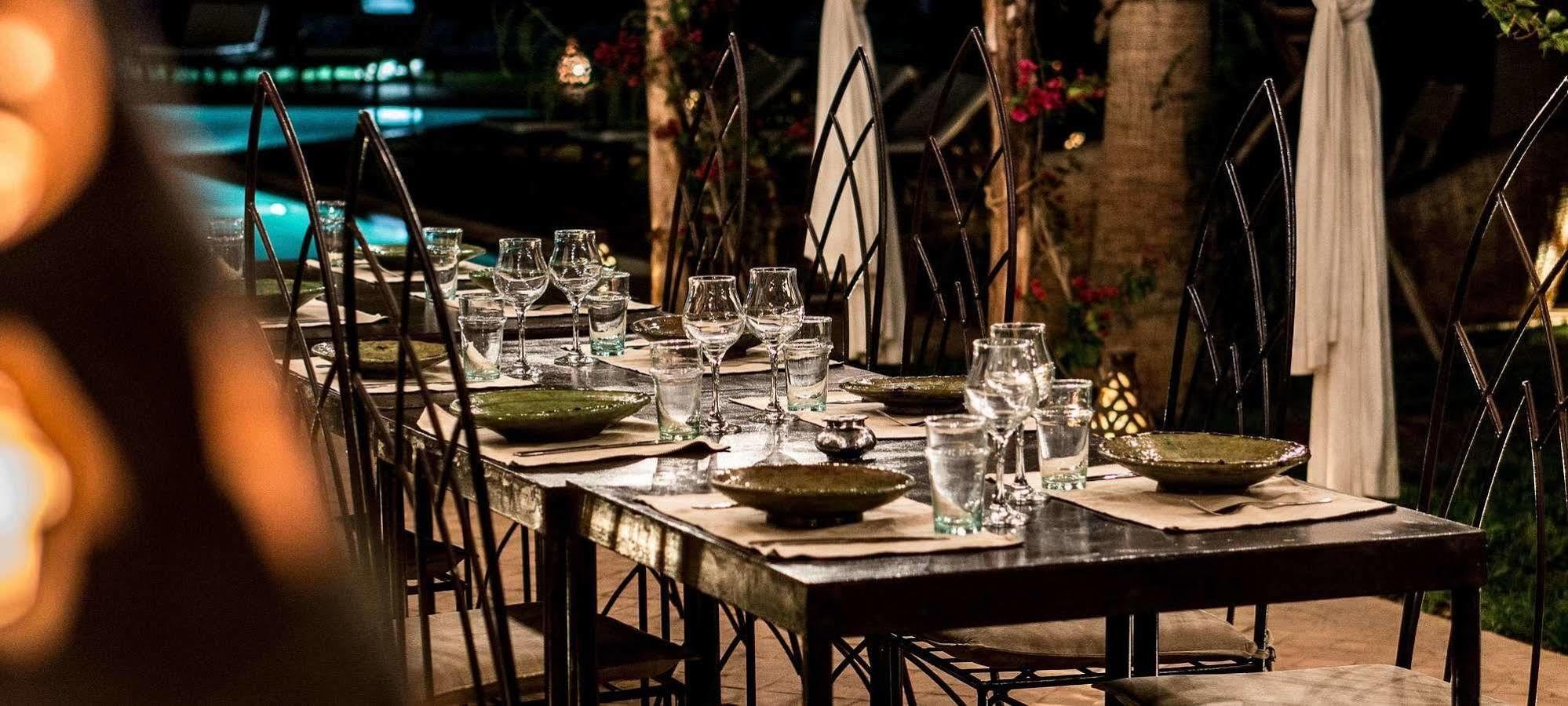 Hotel Le Cazar El Ain Zewnętrze zdjęcie