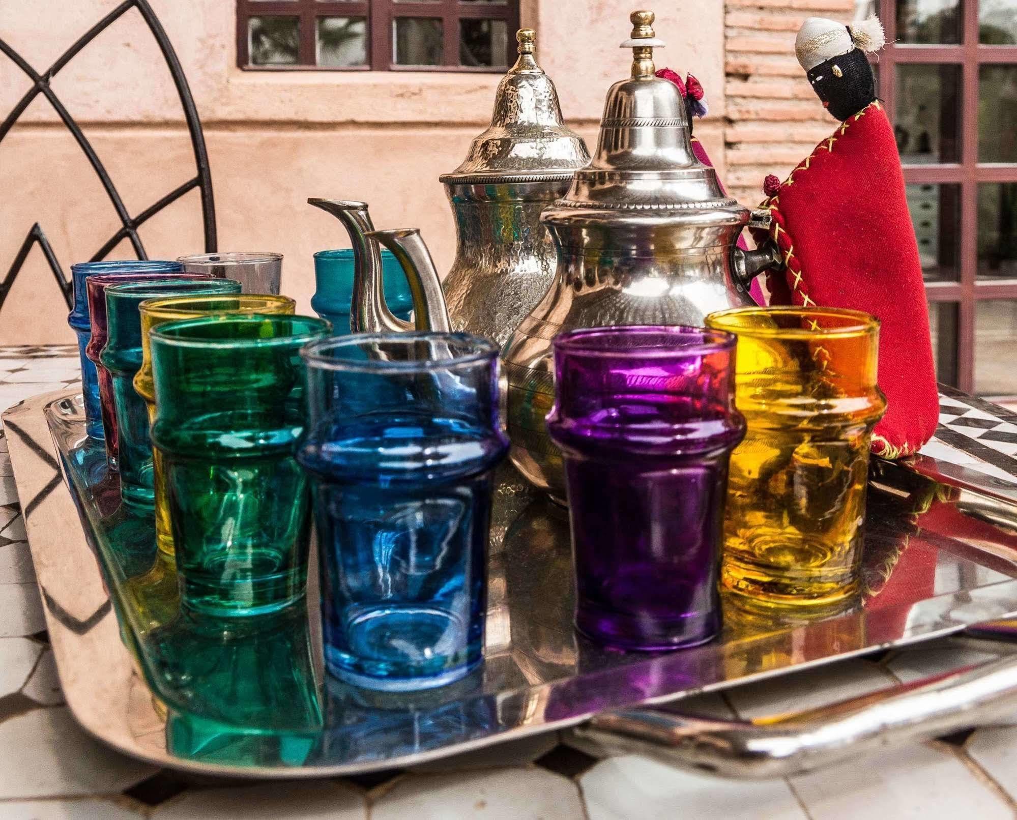 Hotel Le Cazar El Ain Zewnętrze zdjęcie